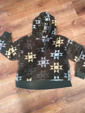 Sonoma Green Sherpa Hoodie with Cream and Light Blue Star Print PL